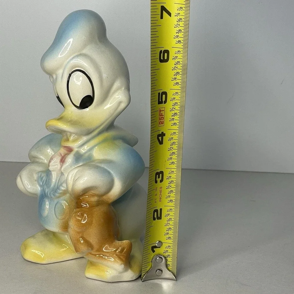 vtg 1940s 1950s Donald Duck ceramic Figurine Leeds China Disney fish